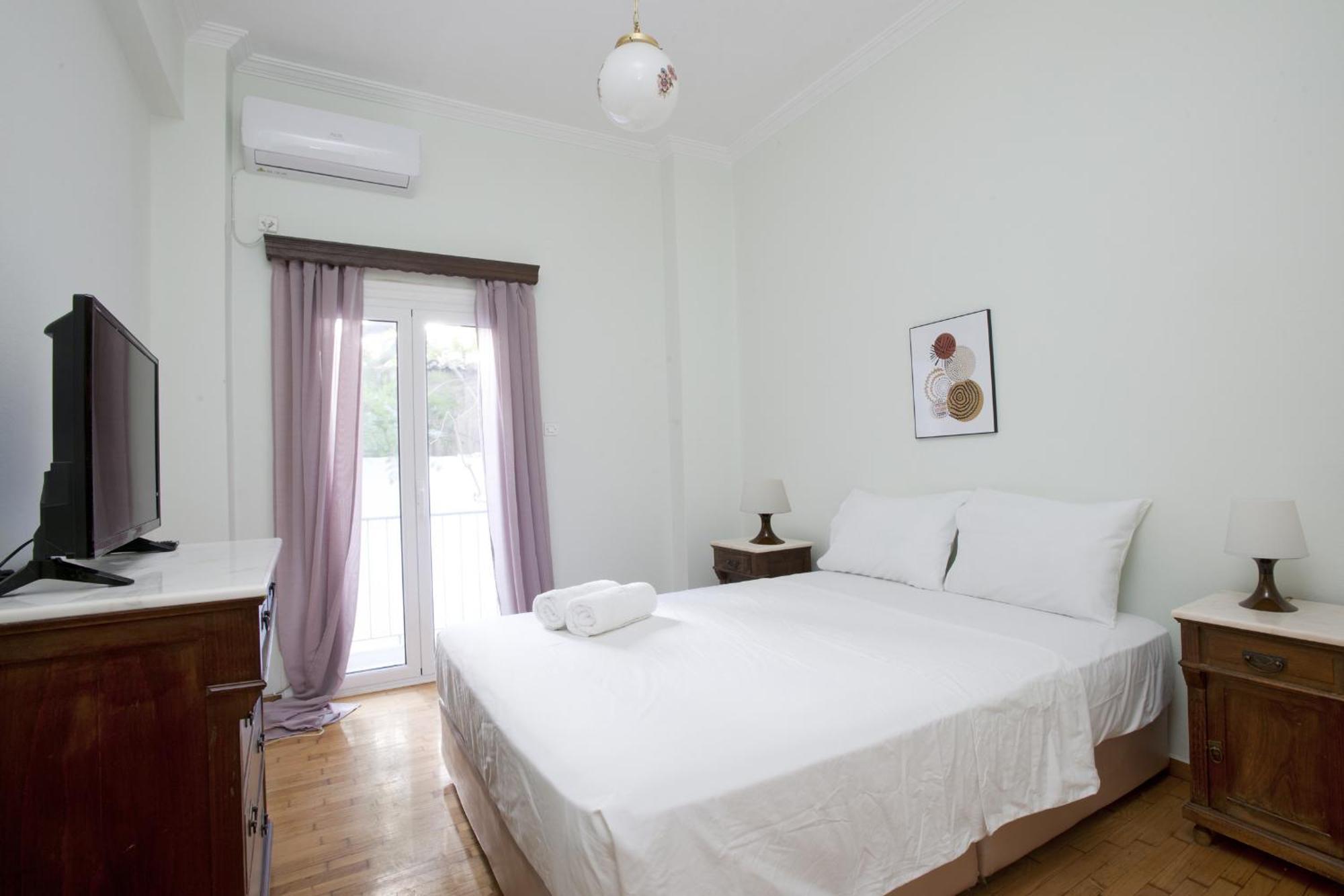 Two Bedroom Apartment At Koukaki Афіни Екстер'єр фото